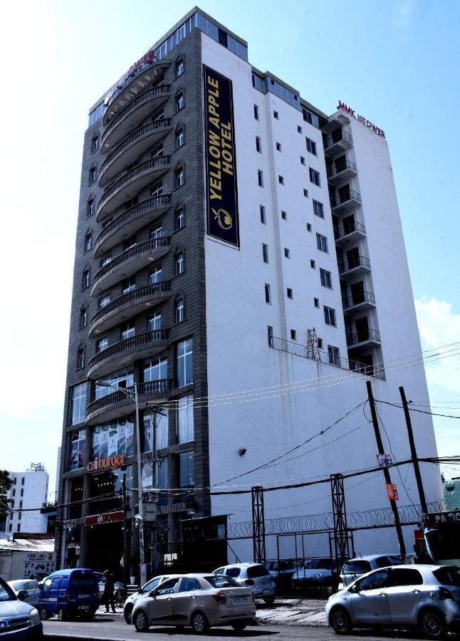Yellow Apple Hotel Addis Ababa Exterior foto